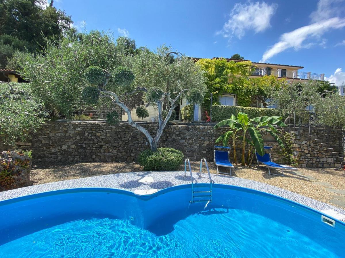 Residenza Costarossa Apartamento Imperia Exterior foto